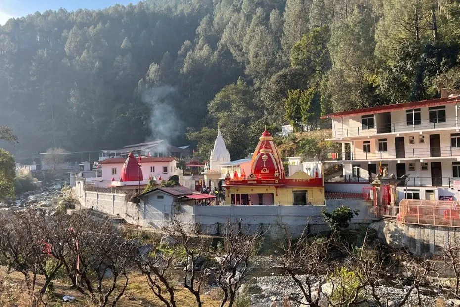 2 Days Kaichi Dham Tour Package from Delhi