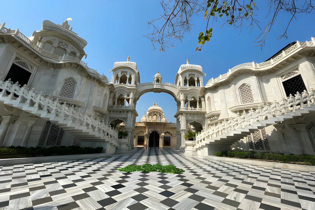 4 Days Vrindavan Mathura Package with Agra
