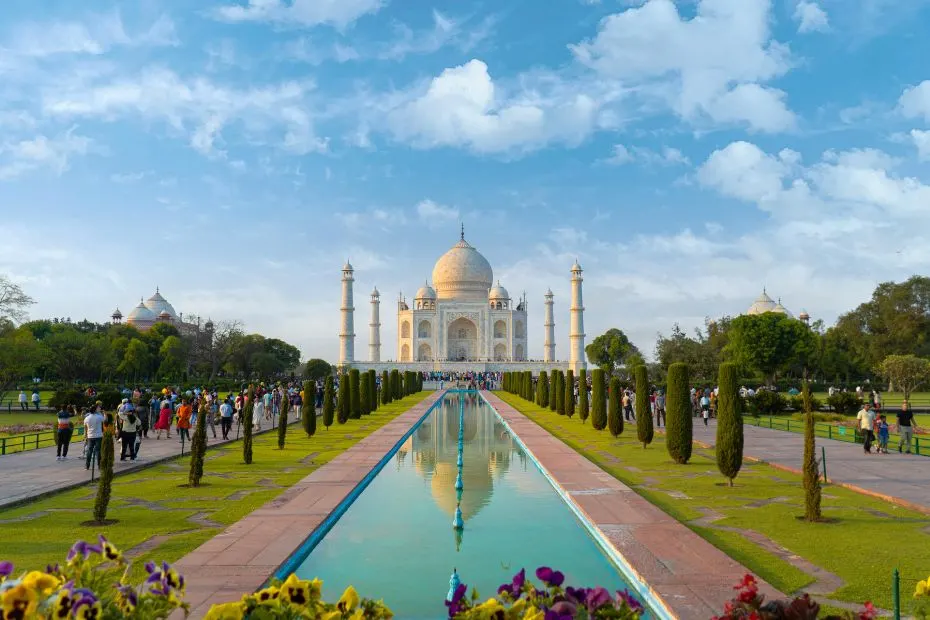 7 Days Varanasi Ayodhya Agra Vrindavan Mathura Tour Package from Varanasi